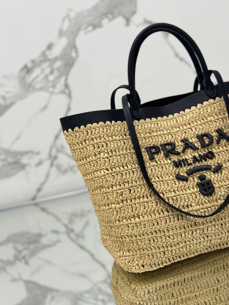 Pra*a tote bags